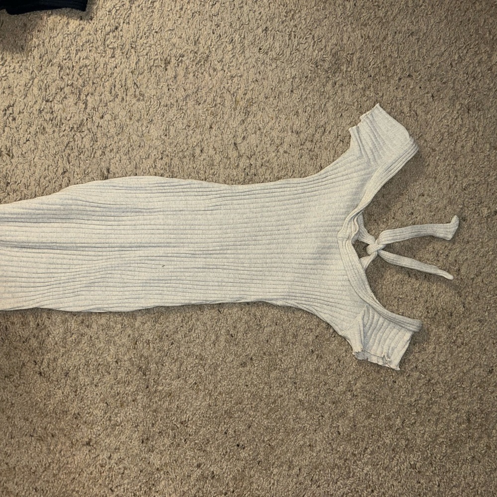 Off-Shoulder Ribbed Dress - Picture 2 of 3
